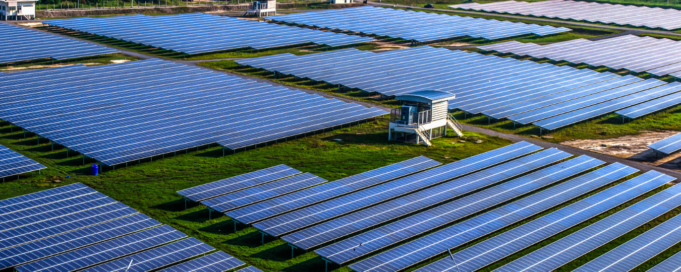 Güneş Enerjisi ve Sanayi: Endüstriyel Dönüşüm ve Yenilenebilir Enerji